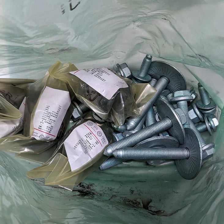 Brațe Spate Originale VW Mk4 R32 / Audi TT 8N