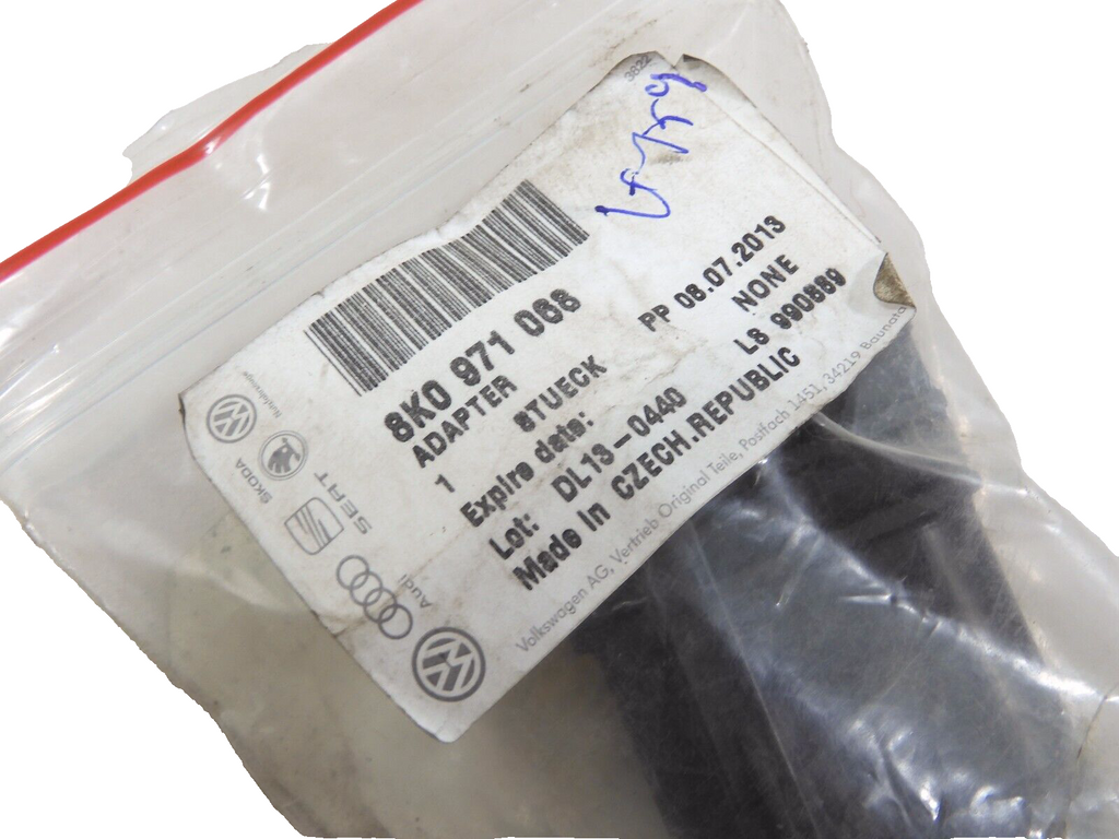Adaptor original VW Audi SEAT Škoda – OE 8K0971068