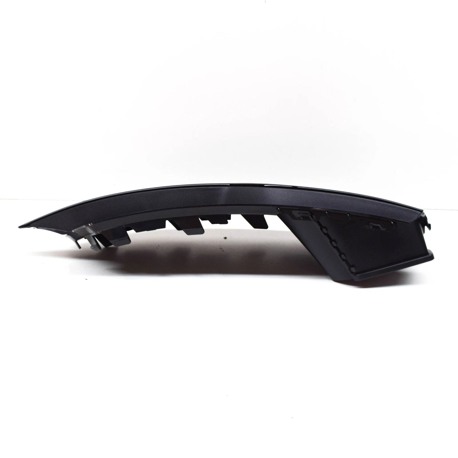 Grila ghidare aer dreapta negru satinat right OEM bară Audi A3 8V (2013-2016)