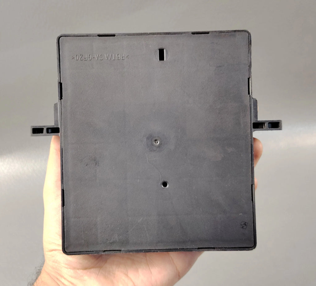 Modul de Control Confort BCM Original Audi A6 C6 / Q7 2.0 TDI 2010